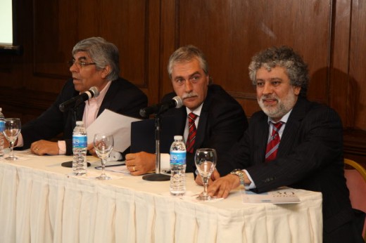 Sr. Hugo Moyano  Sr. Alfredo Romero  Ing. Ceferino Namuncurá  INTERVENTOR DE LA CNC